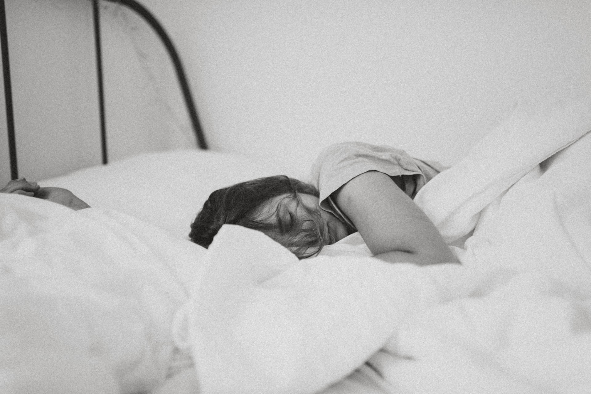 Giải Mã Giấc Mơ Thấy Ngủ? Đánh Con Gì Khi Mơ Thấy Ngủ?