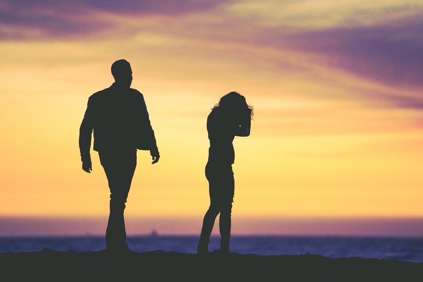 Giải Mã Giấc Mơ Thấy Ly Hôn? Đánh Con Gì Khi Mơ Thấy Ly Hôn?